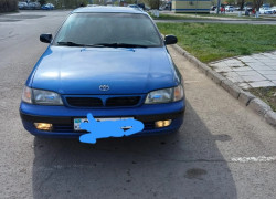 Toyota Carina E 1997 года