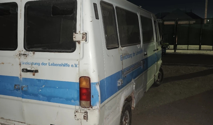 Mercedes-Benz Sprinter 1995 года