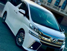 Toyota Vellfire 2016 года