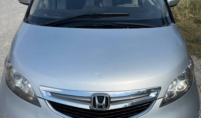 Honda Elysion 2005 года