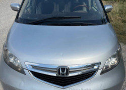 Honda Elysion 2005 года