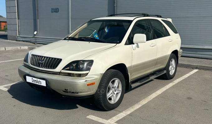 Lexus RX 2000 года