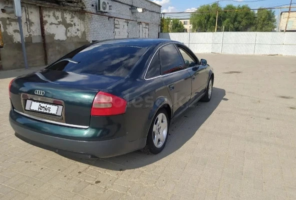 Audi A6 2000 года