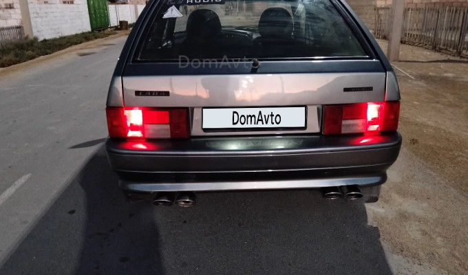 ВАЗ (Lada) 2114 2010 года