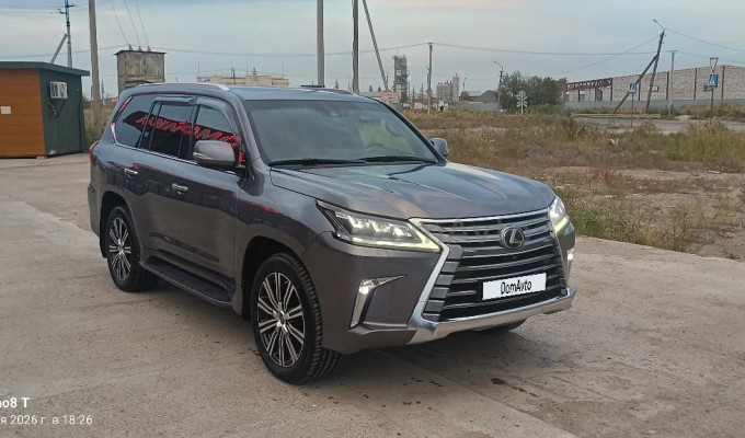 Lexus LX 2019 года