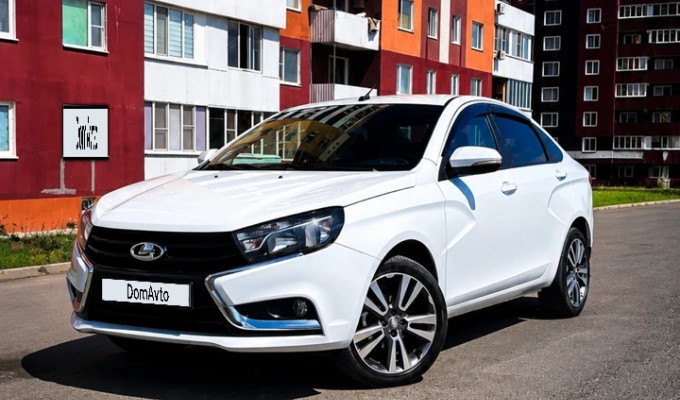 ВАЗ (Lada) Vesta 2017 года