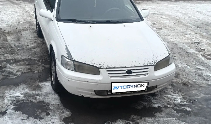 Toyota Camry 1998 года