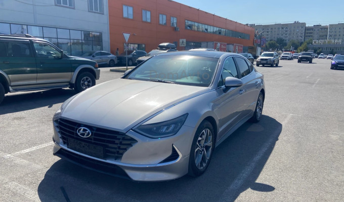 Hyundai Sonata 2021 года