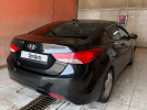 Hyundai Elantra 2013 года