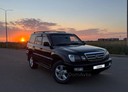 Lexus LX 2001 года
