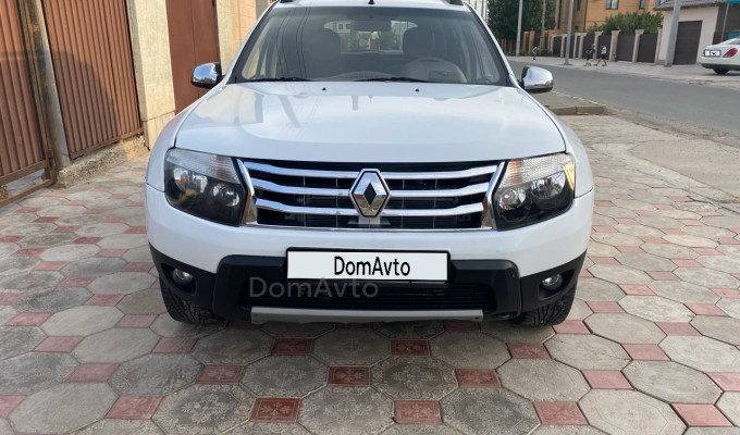 Renault Duster 2013 года