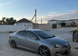 Toyota Avensis 2013 года