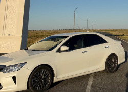 Toyota Camry 2014 года