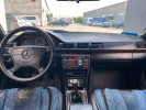 Mercedes-Benz E-Класс 1993 года