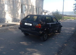 Volkswagen Golf 1990 года