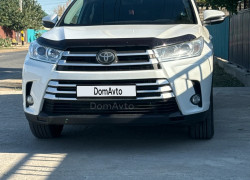 Toyota Highlander 2018 года