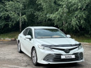 Toyota Camry 2020 года