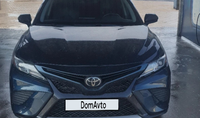 Toyota Camry 2021 года
