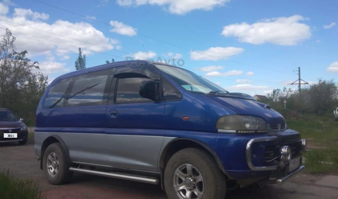 Mitsubishi Delica 1997 года