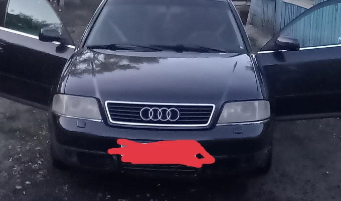 Audi A6 1998 года