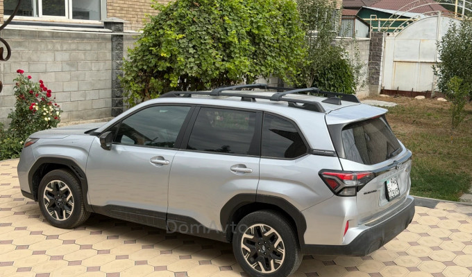 Subaru Forester 2025 года