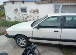 Audi 100 1989 года