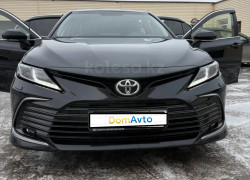 Toyota Camry 2023 года