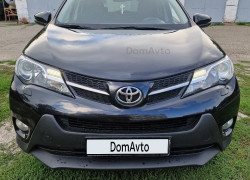 Toyota RAV4 2013 года