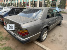 Mercedes-Benz E-Класс 1993 года