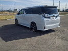 Toyota Alphard 2016 года