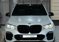 BMW X5 2018 года