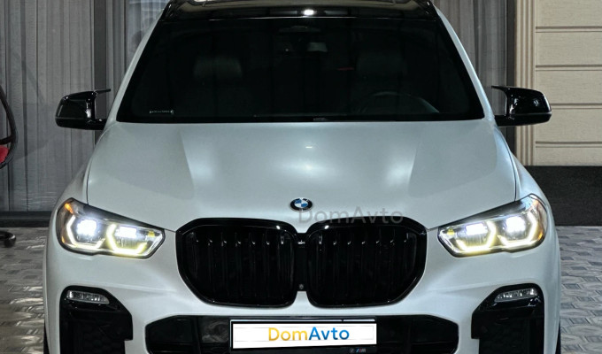 BMW X5 2018 года