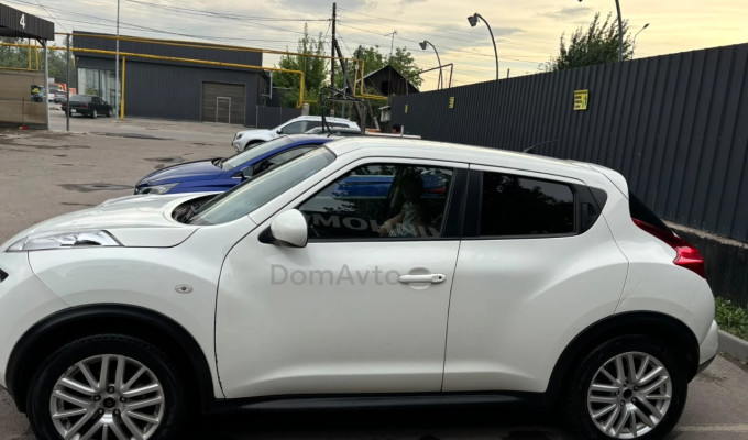Nissan Juke 2013 года