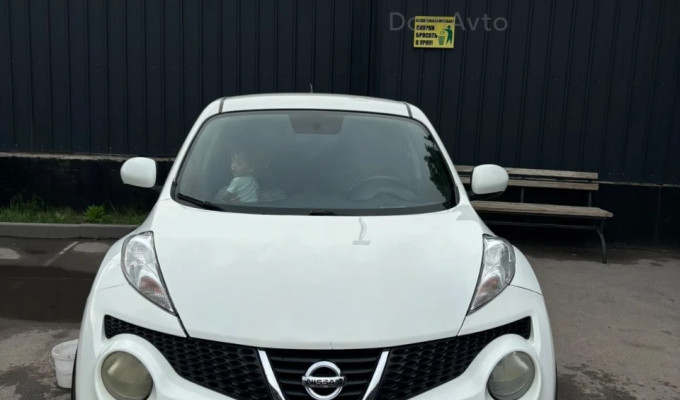 Nissan Juke 2013 года