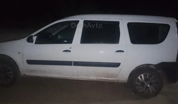 ВАЗ (Lada) Largus 2015 года