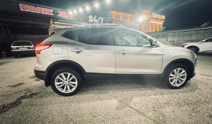 Nissan Qashqai 2014 года