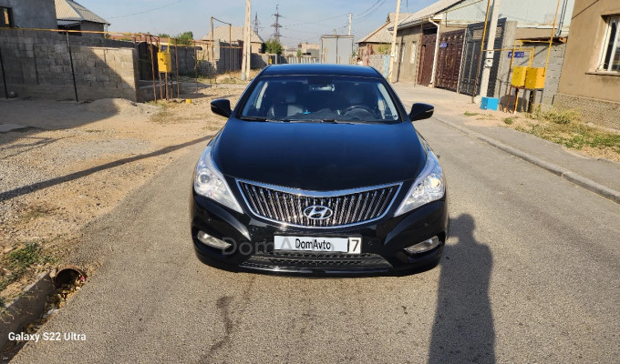 Hyundai Grandeur 2013 года