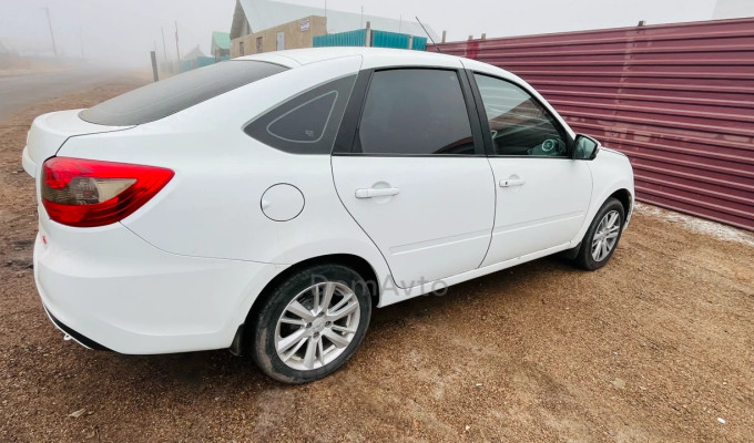ВАЗ (Lada) Granta 2023 года