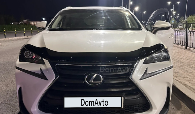 Lexus NX 2015 года