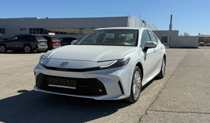 Toyota Camry 2026 года