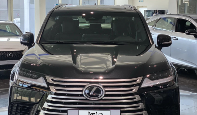 Lexus LX 2020 года
