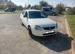 ВАЗ (Lada) Priora 2013 года
