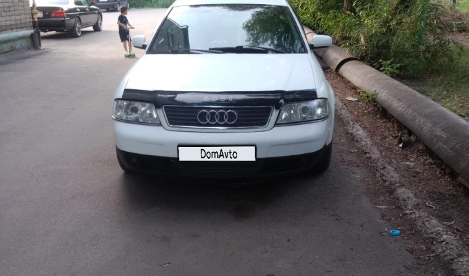 Audi A6 1998 года