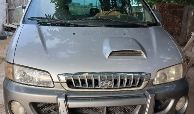 Hyundai Starex 2000 года