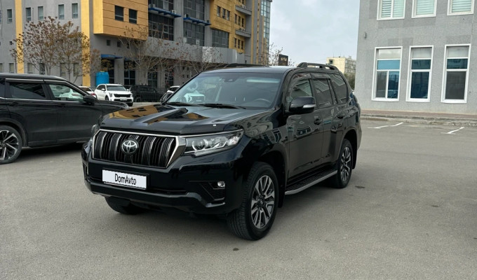 Toyota Land Cruiser Prado 2022 года