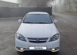 Daewoo Gentra 2014 года