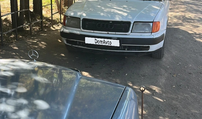 Audi 100 1993 года