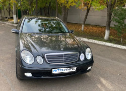 Mercedes-Benz E-Класс 2003 года