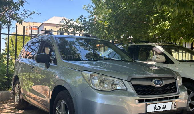 Subaru Forester 2014 года