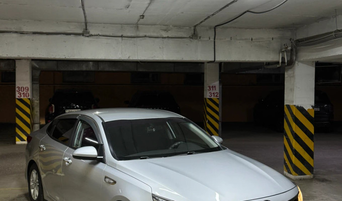 Kia K5 2019 года